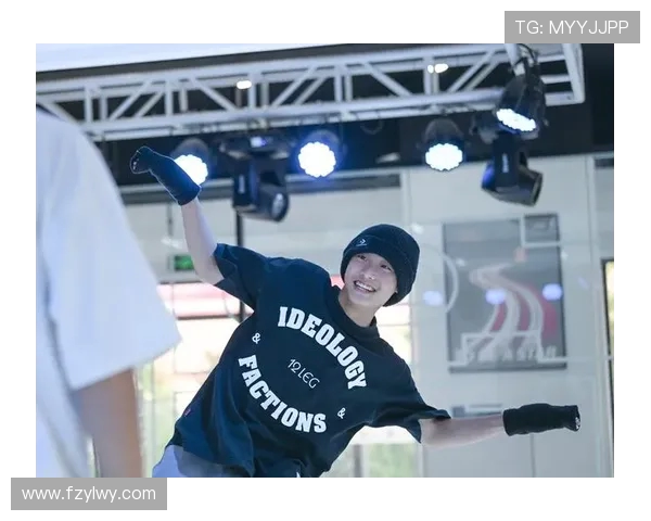 成都滑板队在世界攀岩锦标赛中的战术表现分析与点评 成都滑板队在世界攀岩锦标赛中的战术表现分析与点评