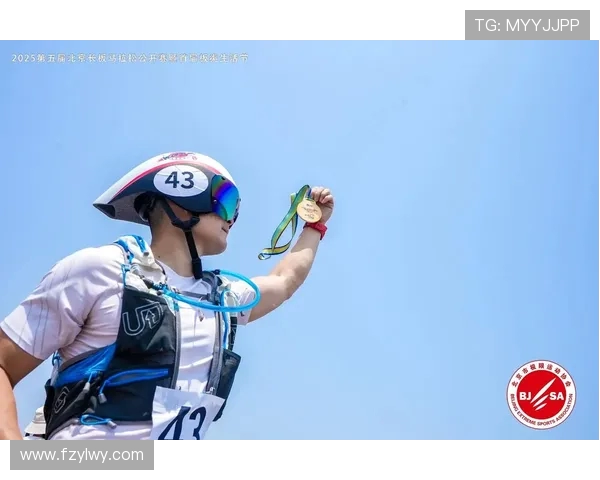 重庆滑板队在城市马拉松积分榜上以73分稳居第一名