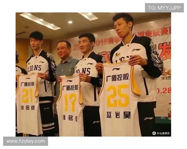 浙江广厦篮球队全力备战新赛季 冲击CBA总冠军目标明确 浙江广厦篮球队全力备战新赛季 冲击CBA总冠军目标明确