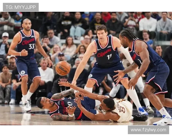 勇士与快船激战正酣1月11日NBA精彩对决不容错过 勇士与快船激战正酣1月11日NBA精彩对决不容错过